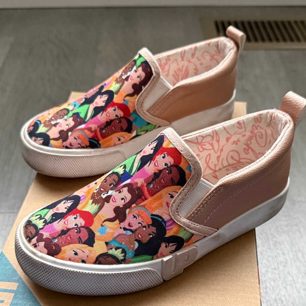 Kids' Multicolor princess Character Slip-On Sneakers - Picture 5 of 13